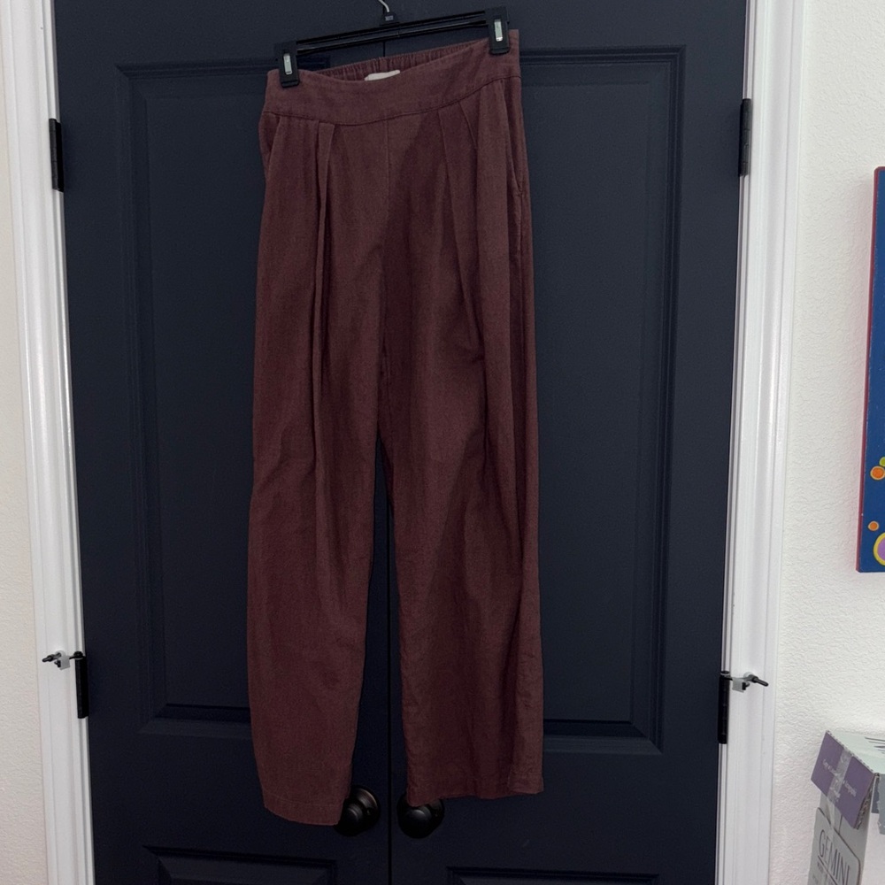 Abercrombie & Fitch Linen Pant